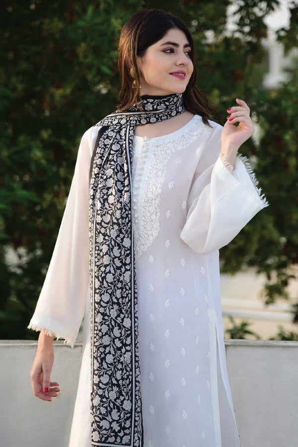 Musq Embroidered 3pc Suit with Chiffon Dopata - 303MW